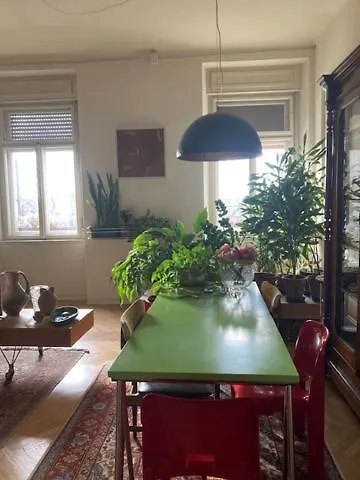 Oda ve Kahvaltı 0.3 Stanze Trieste